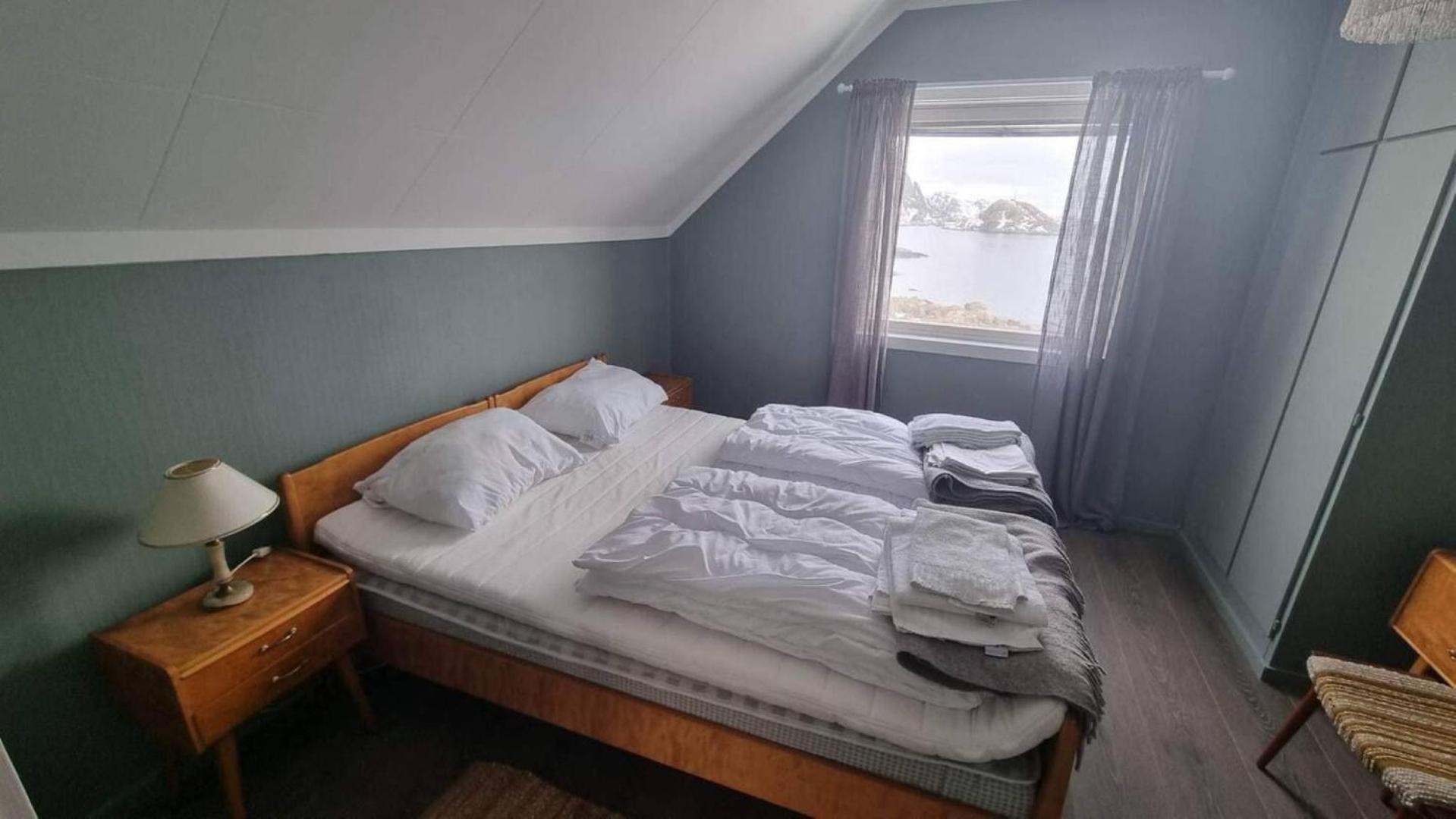 House By The Sea Reine, Lofoten Extérieur photo